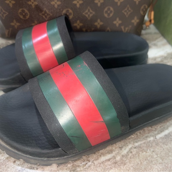 Gucci Men’s Slides - Picture 5 of 10